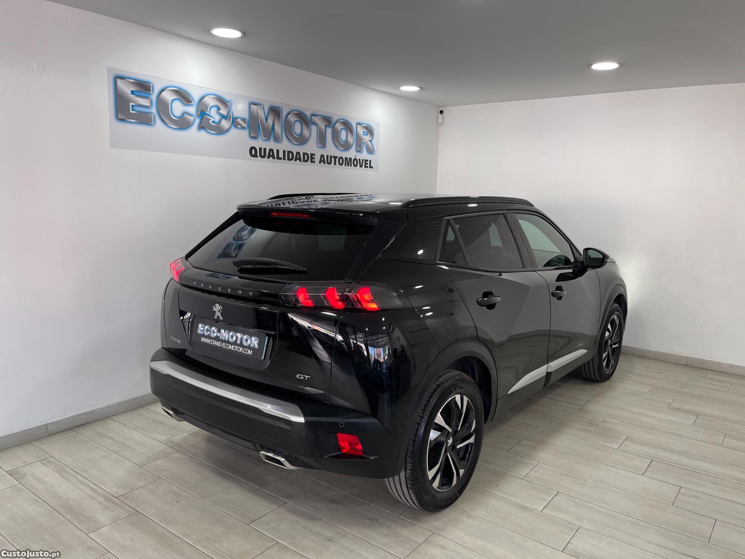 Peugeot 2008 1.2 Pure Tech GT — fotografia 10