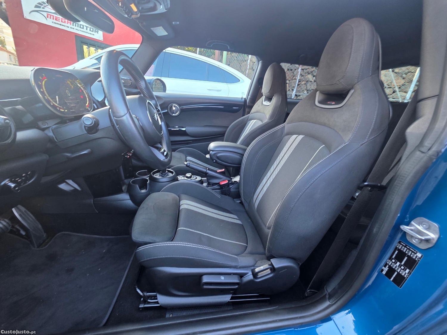 MINI John Cooper Works JCW AUTO 231CV — fotografia 33