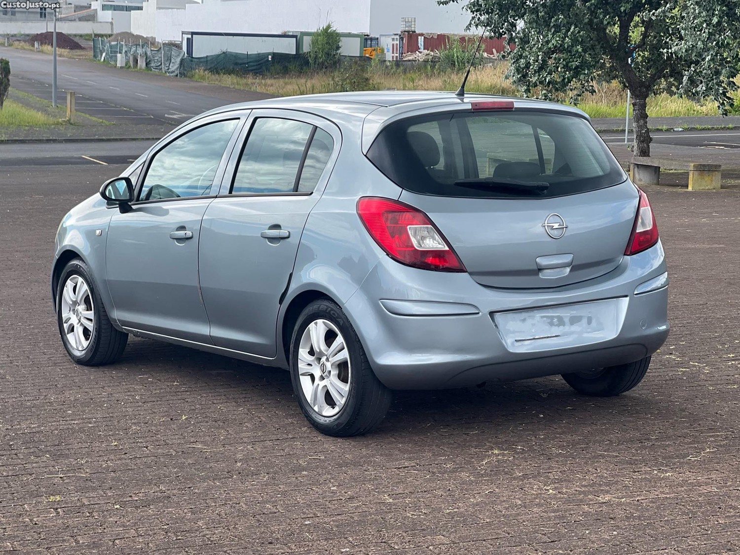 Opel Corsa D Com 173.000KM — fotografia 4