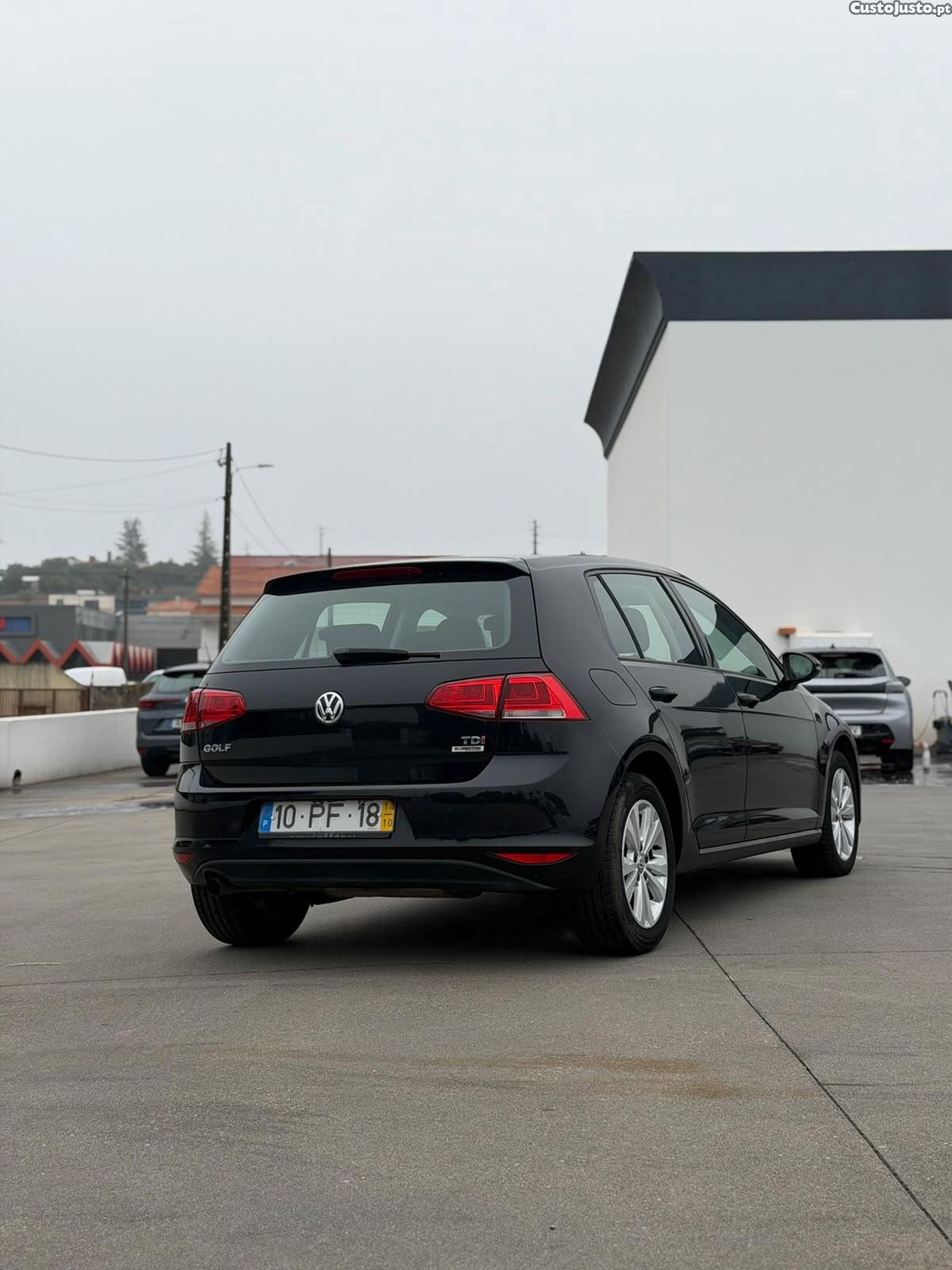 Volkswagen Golf 1.6 TDI — fotografia 11