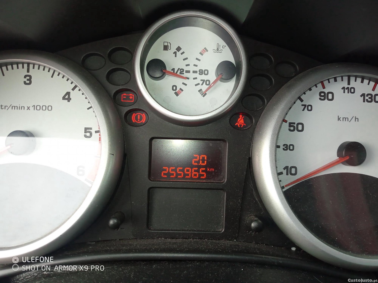 Peugeot 207 1.4 HDi — fotografia 2