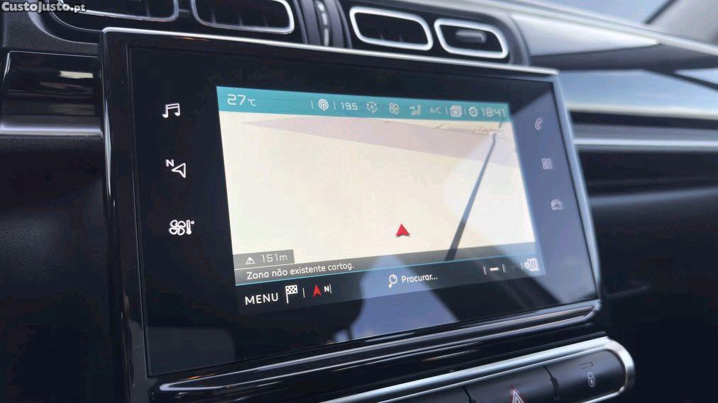 Citroën C3 1.2 PureTech Shine — fotografia 7