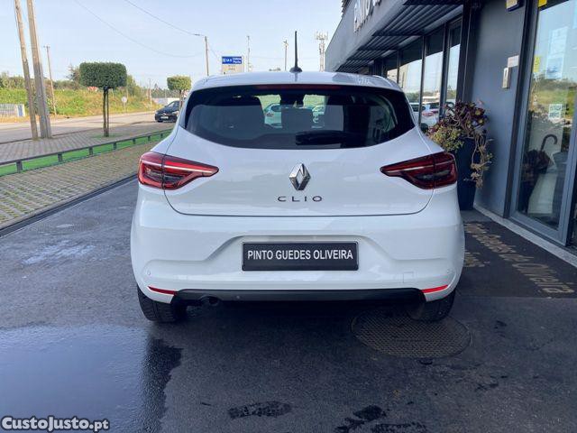 Renault Clio 1.0 TCe Evolution — fotografia 23