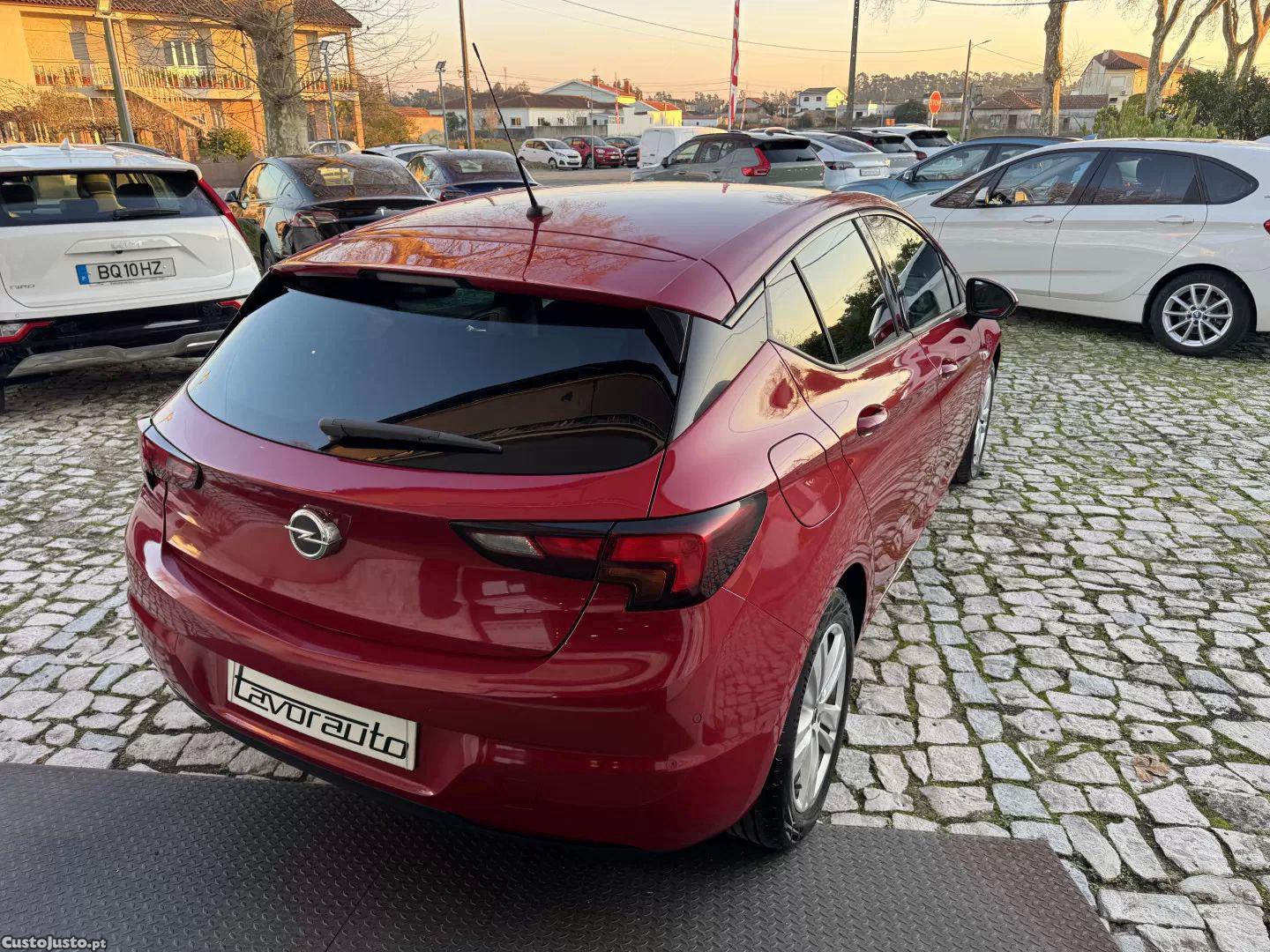 Opel Astra 1.2 t gs line — fotografia 27