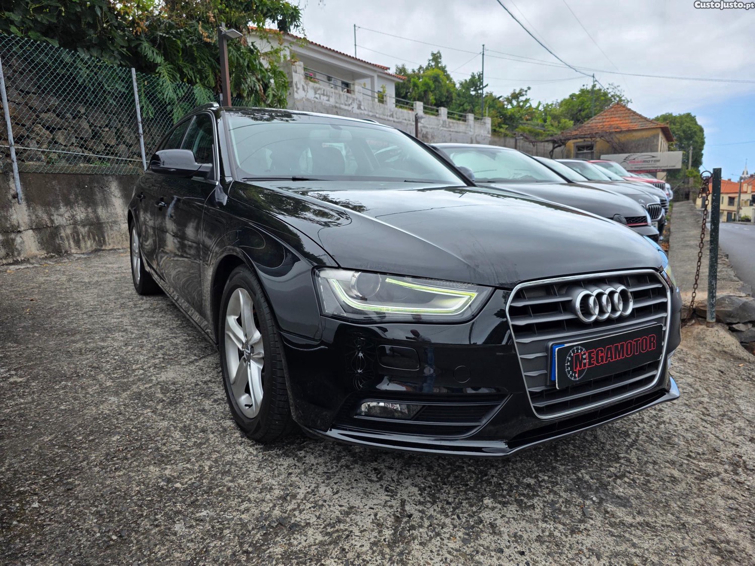 Audi A4 AVANT 2.0 TDI ULTRA 177CV — fotografia 26