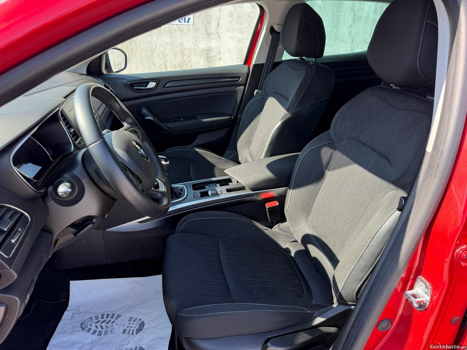 Renault Mégane 1.5 Blue dCi Limited J17 — fotografia 6