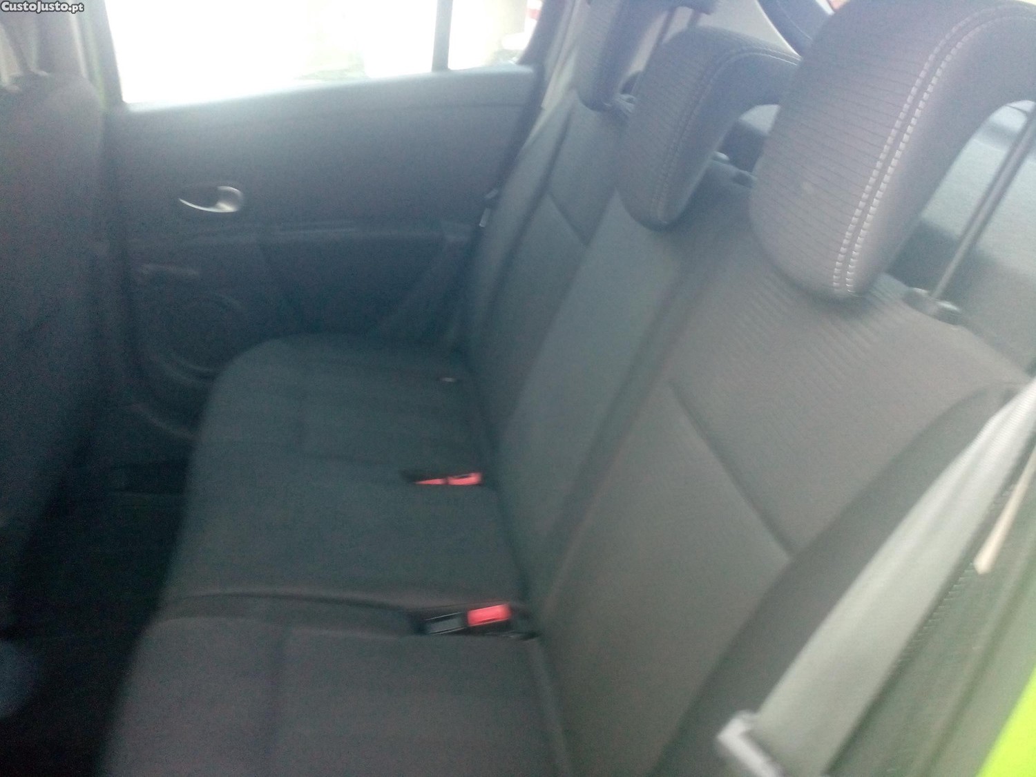 Peugeot 308 1.6 BLUEHDI 120CV6 VEL. +RENAULT CLIO 1.5DCIECO2C/ G.P.S. — fotografia 2