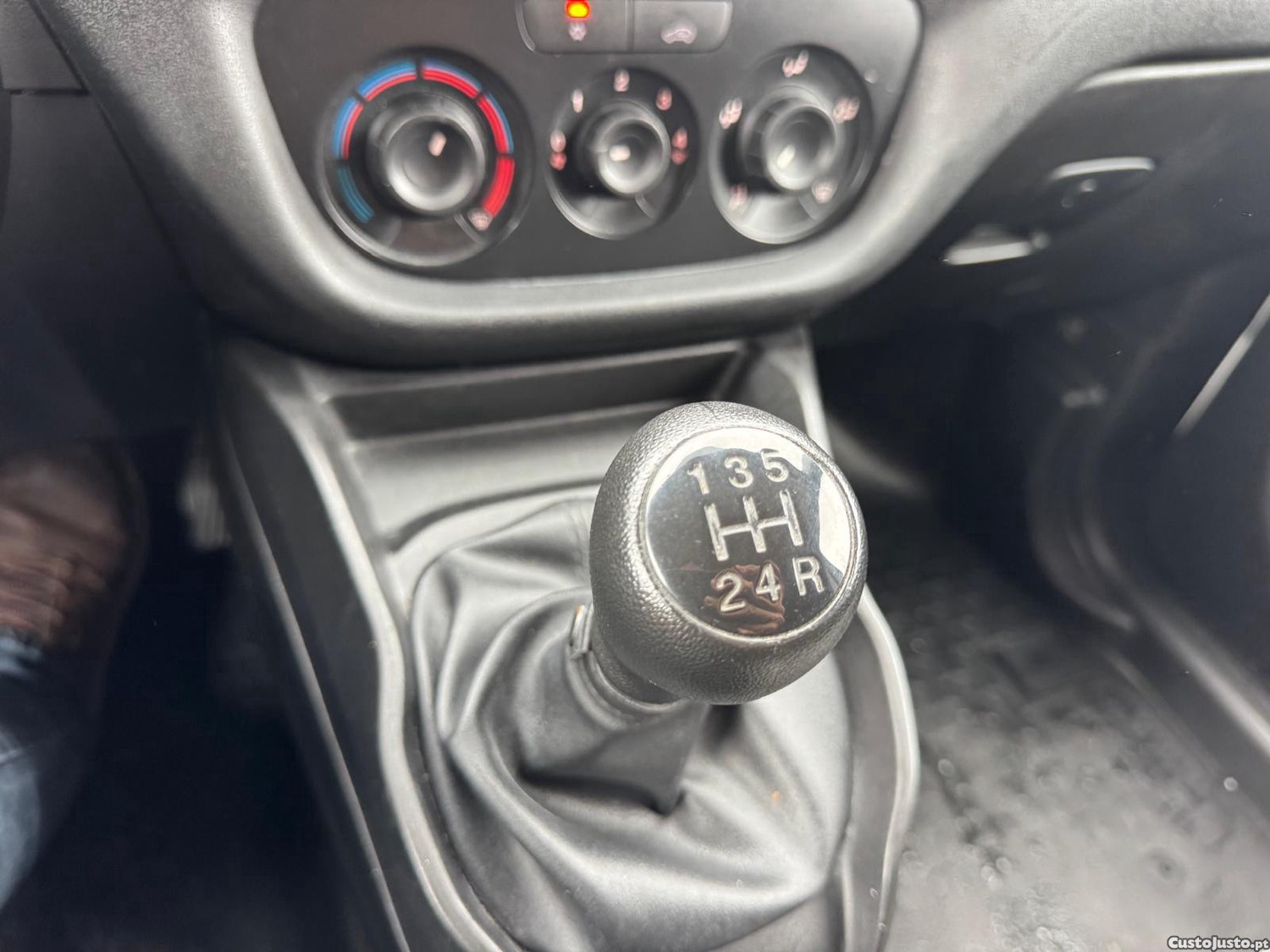 Fiat Doblo Combi 1.3 Multijet Maxi — fotografia 11