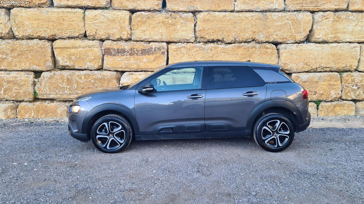 Citroën C4 Cactus 1.5 BlueHDi Feel — fotografia 28