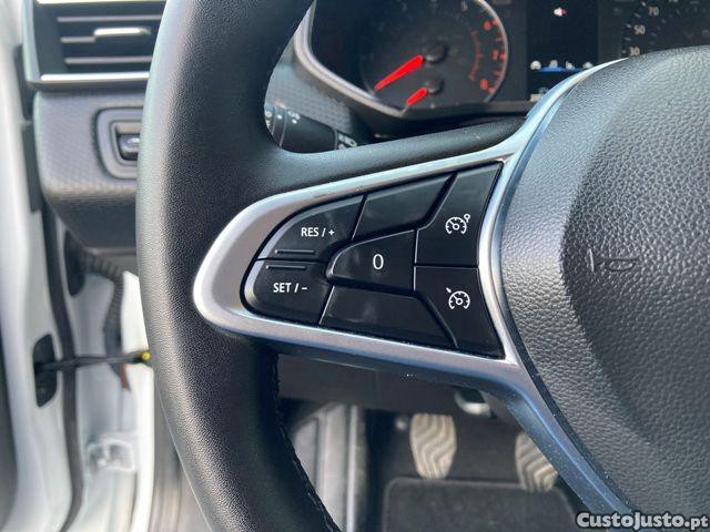Renault Clio 1.0 TCe Evolution — fotografia 18