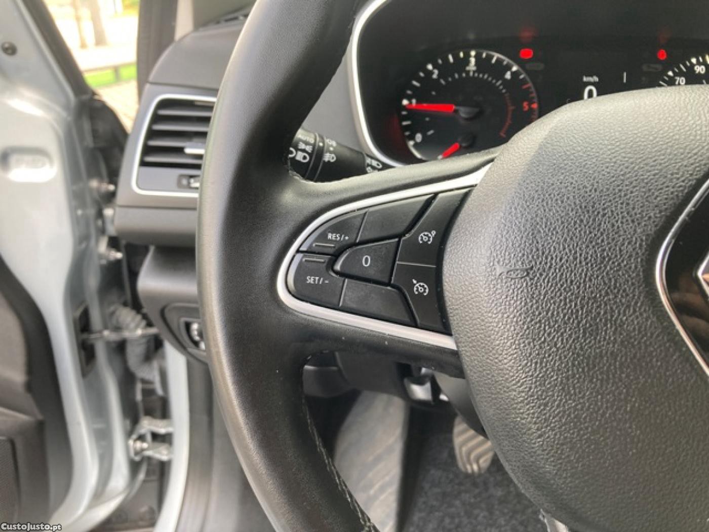Renault Mégane 1.5 Blue dCi Limited — fotografia 12
