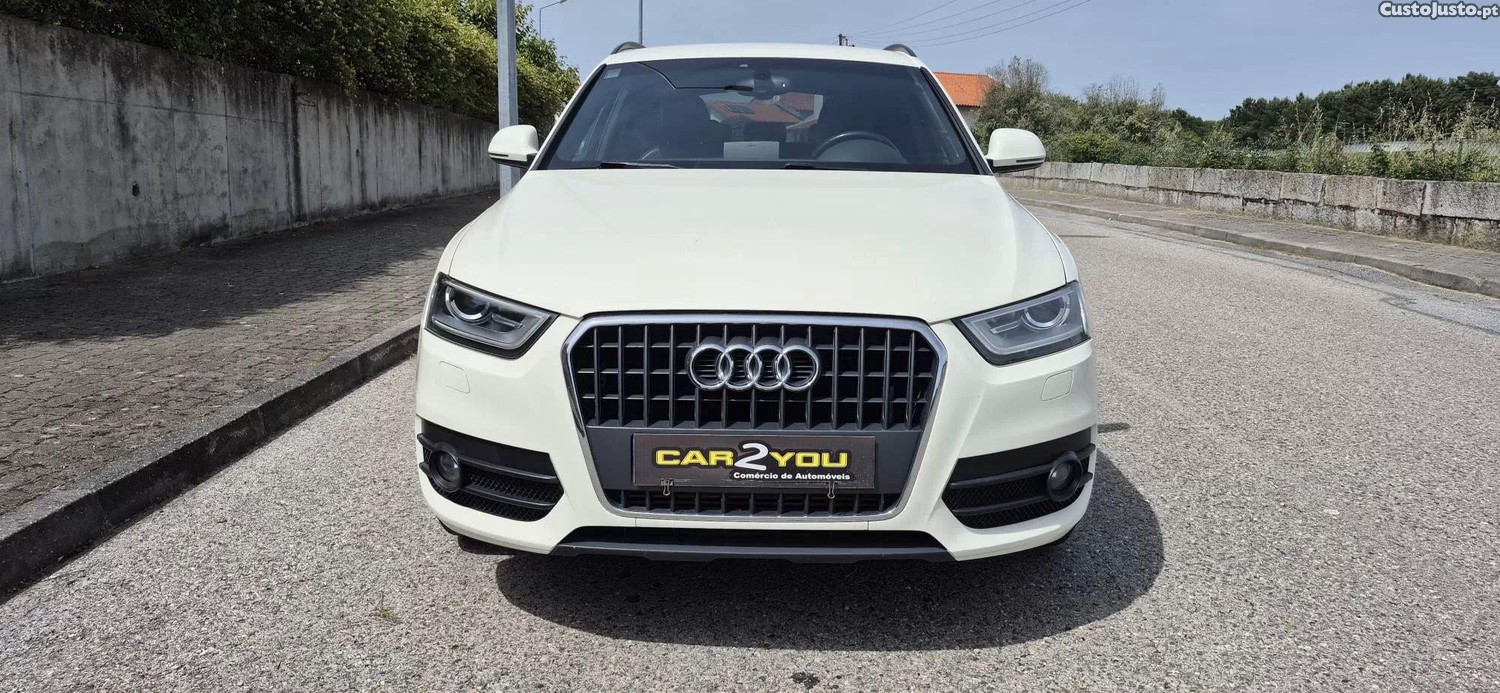 Audi Q3 2.0 tdi sport — fotografia 18