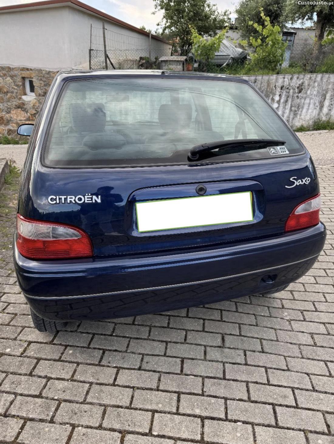 Citroën Saxo 1.1 Exclusive — fotografia 10