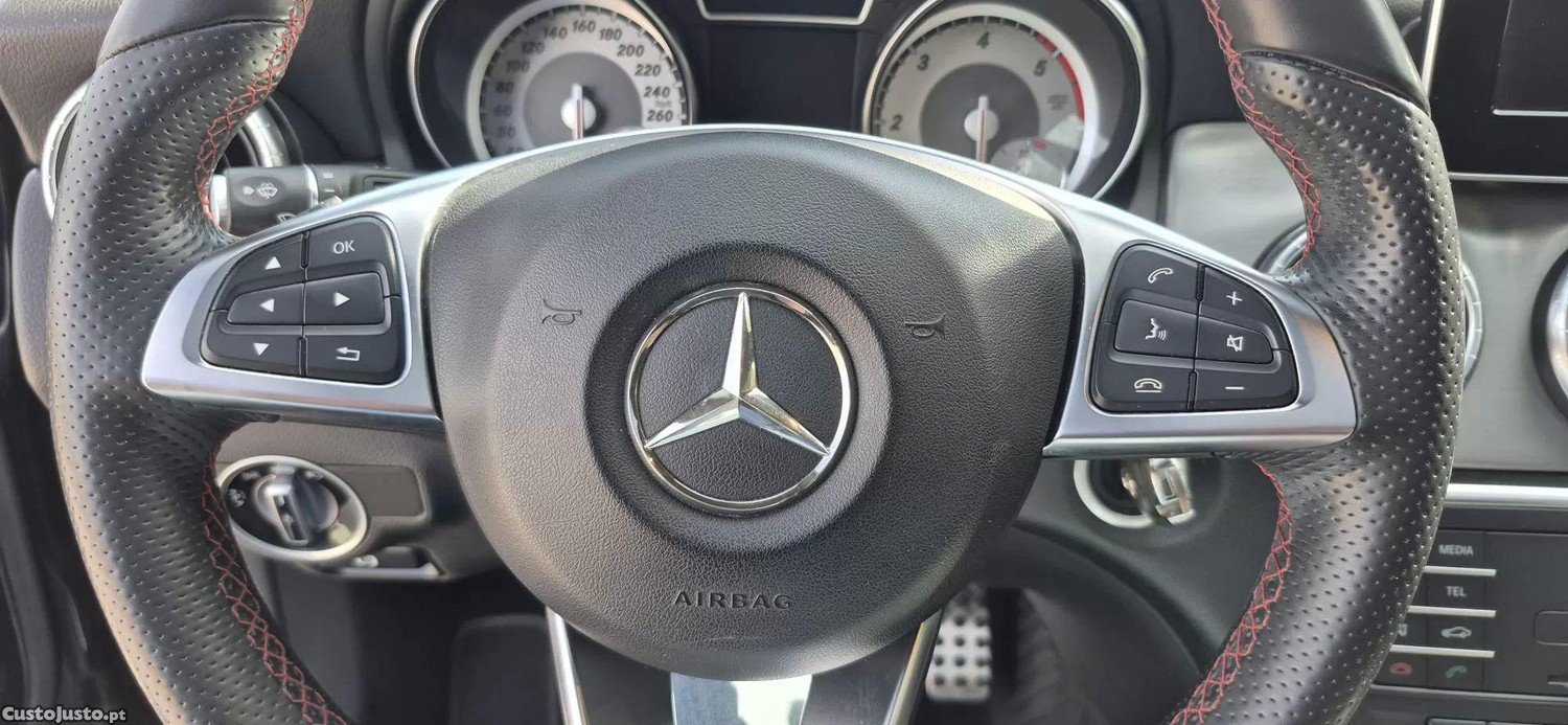 Mercedes-Benz CLA 200 D shooting brake amg line — fotografia 8