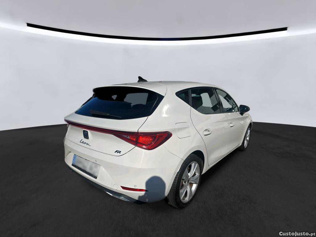 SEAT Leon 1.0 TSI FR 110cv — fotografia 22