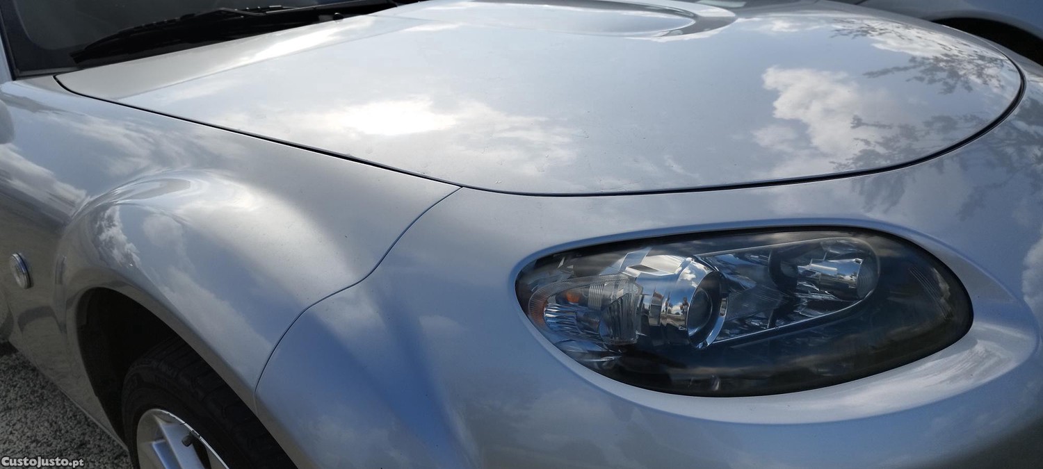 Mazda MX-5 Teto rígido elétrico — fotografia 8