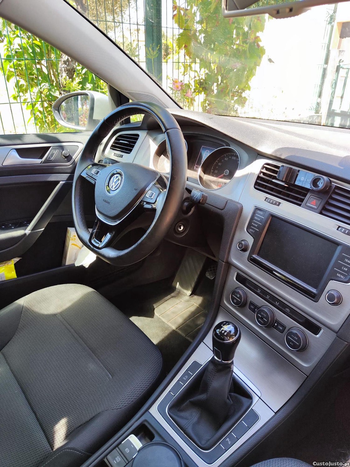 Volkswagen Golf Variant 1.6 TDi BlueMontion — fotografia 2