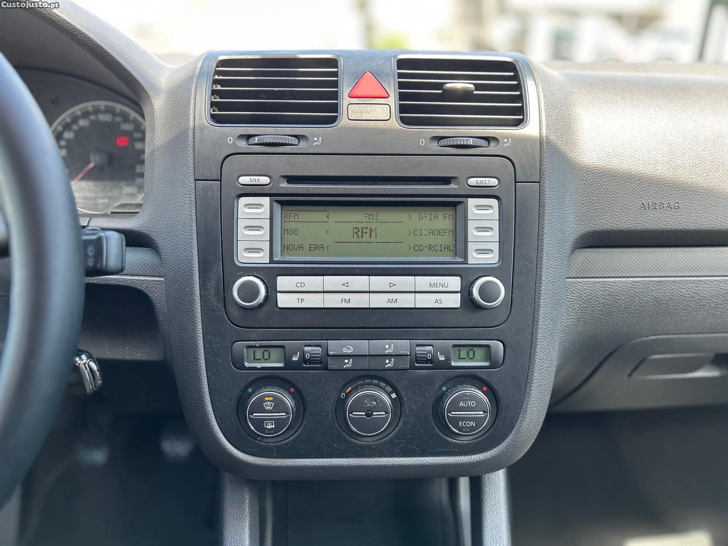 Volkswagen Golf 1.9TDi Trendline — fotografia 9