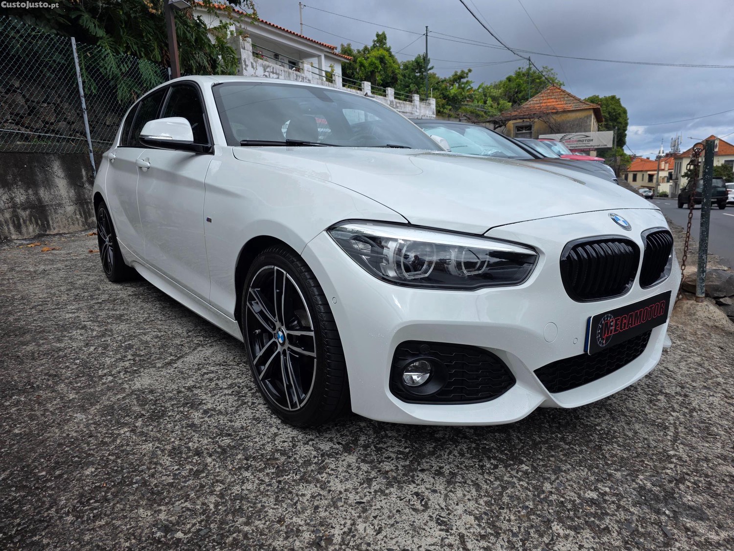 BMW 116 D PACK M SHADOW EDITION — fotografia 41
