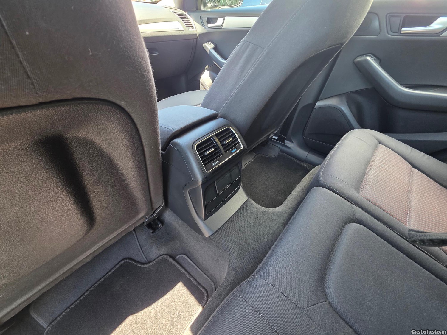 Audi Q5 2.0 TDI QUATTRO ULTRA 170CV — fotografia 25