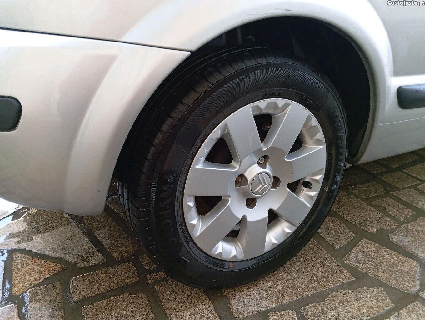 Citroën C3 Pluriel 1,4 HDI 2008 — fotografia 6