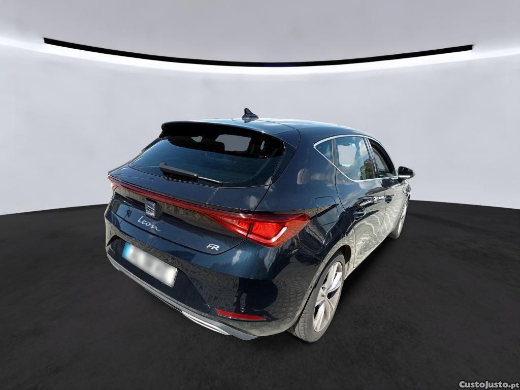 SEAT Leon 2.0 TDI FR — fotografia 22