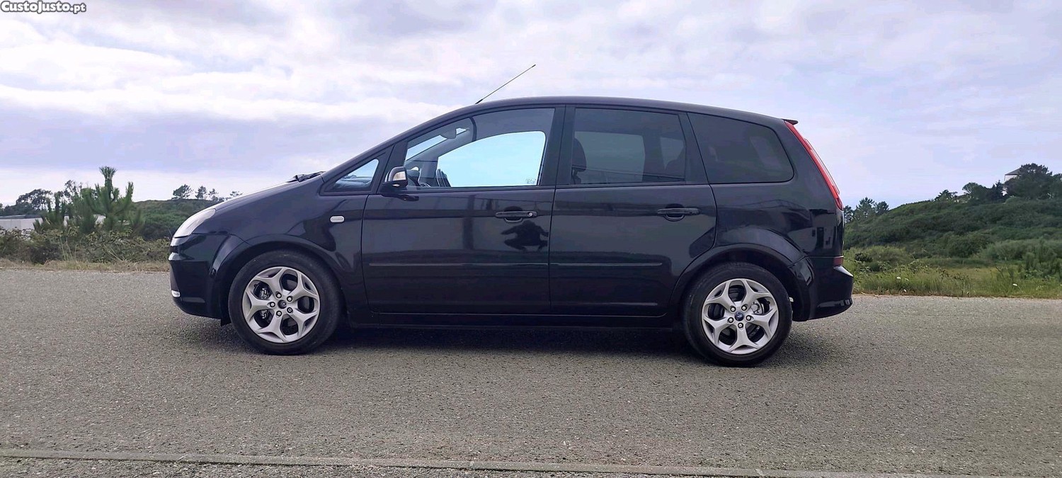 Ford C-Max titanium tdci — fotografia 12