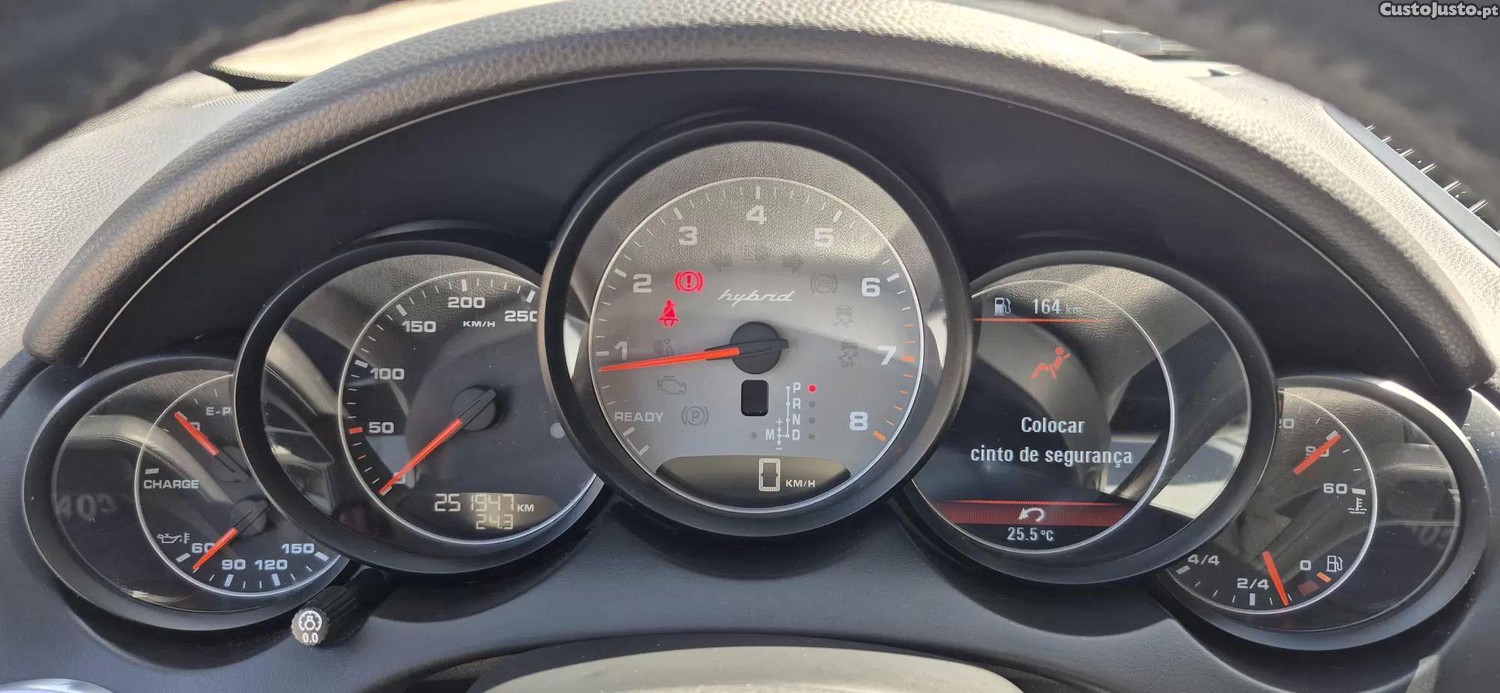Porsche Cayenne S — fotografia 4