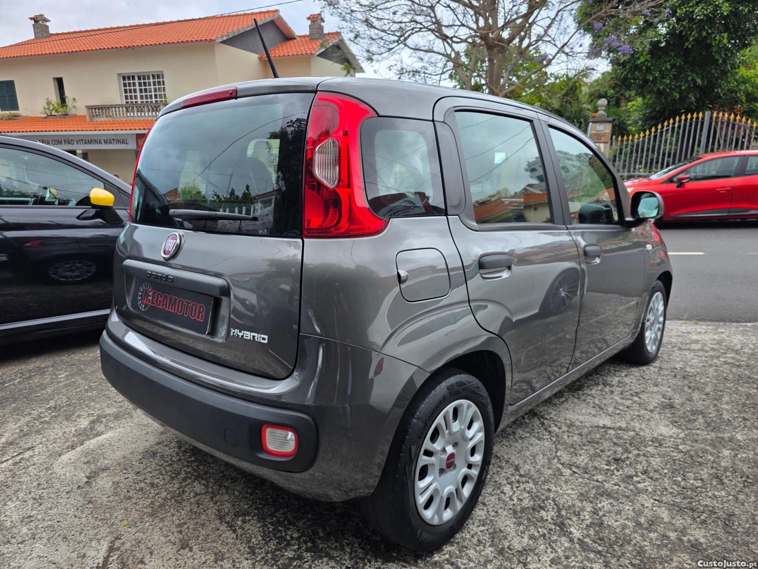 Fiat Panda 1.0 HYBRID CITY LIFE — fotografia 14