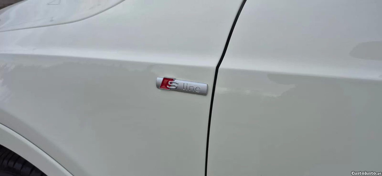 Audi Q3 2.0 tdi sport — fotografia 16