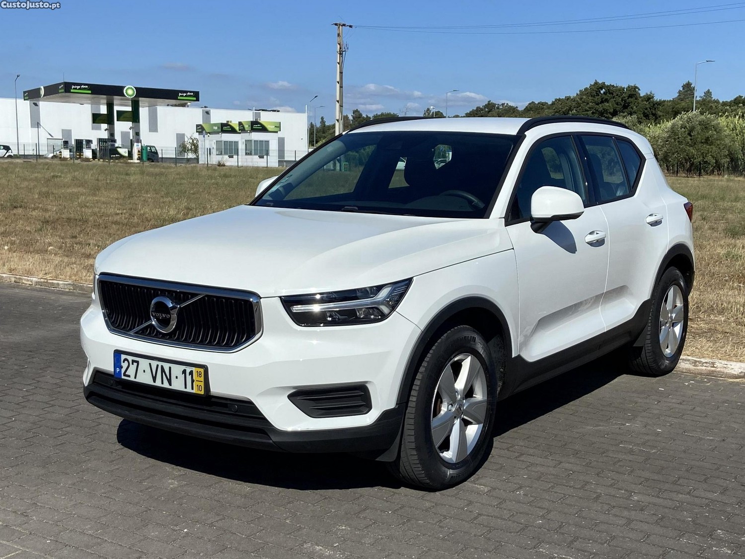 Volvo XC 40 1.5 T3 Tech Edition — fotografia 23