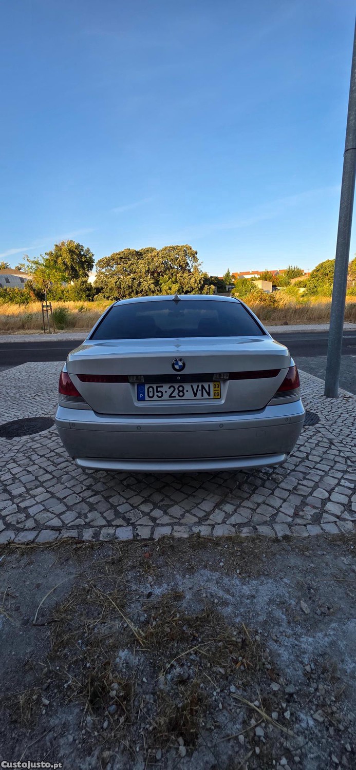 BMW 730 Excelente estado — fotografia 8