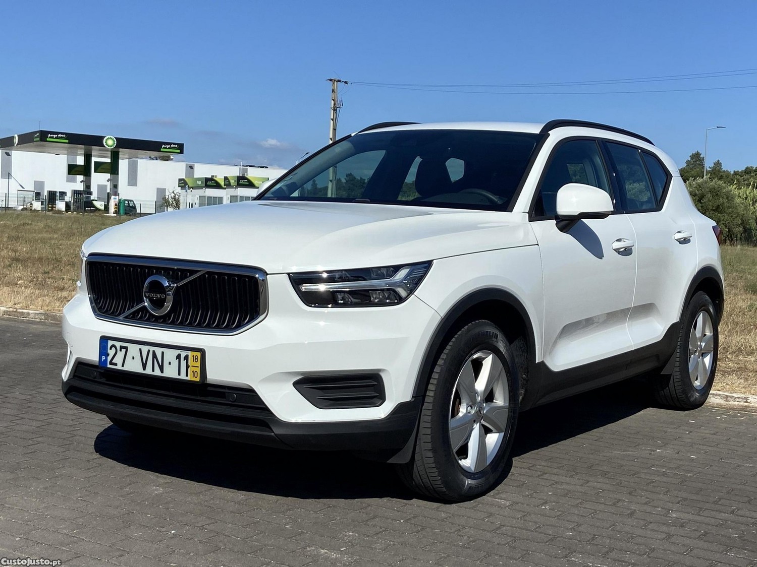 Volvo XC 40 1.5 T3 Tech Edition — fotografia 24