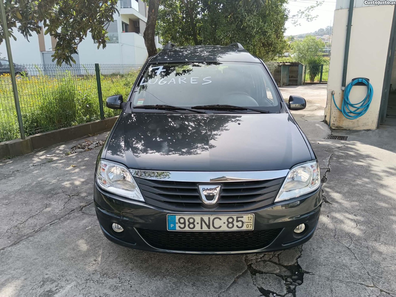 Dacia Logan MCV 1.5 Dci 7 LUGARES — photo 2