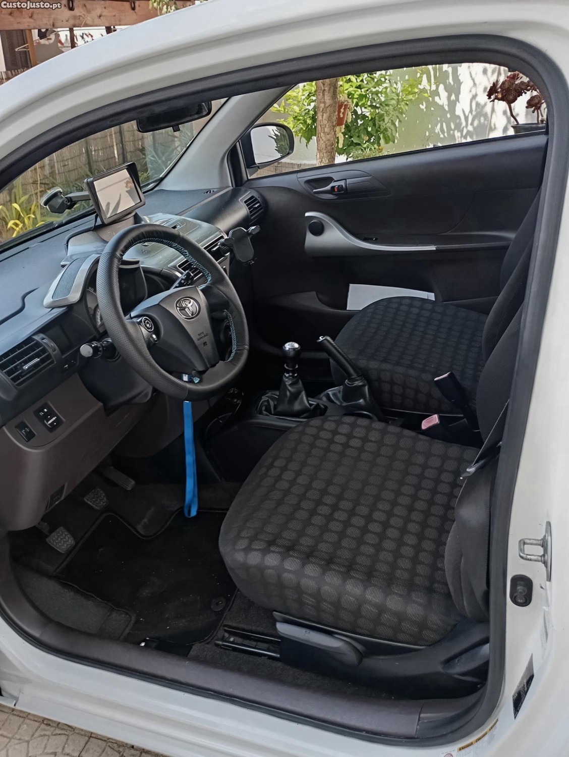 Toyota iQ 1.0 ac [nacional] troco superior — fotografia 7