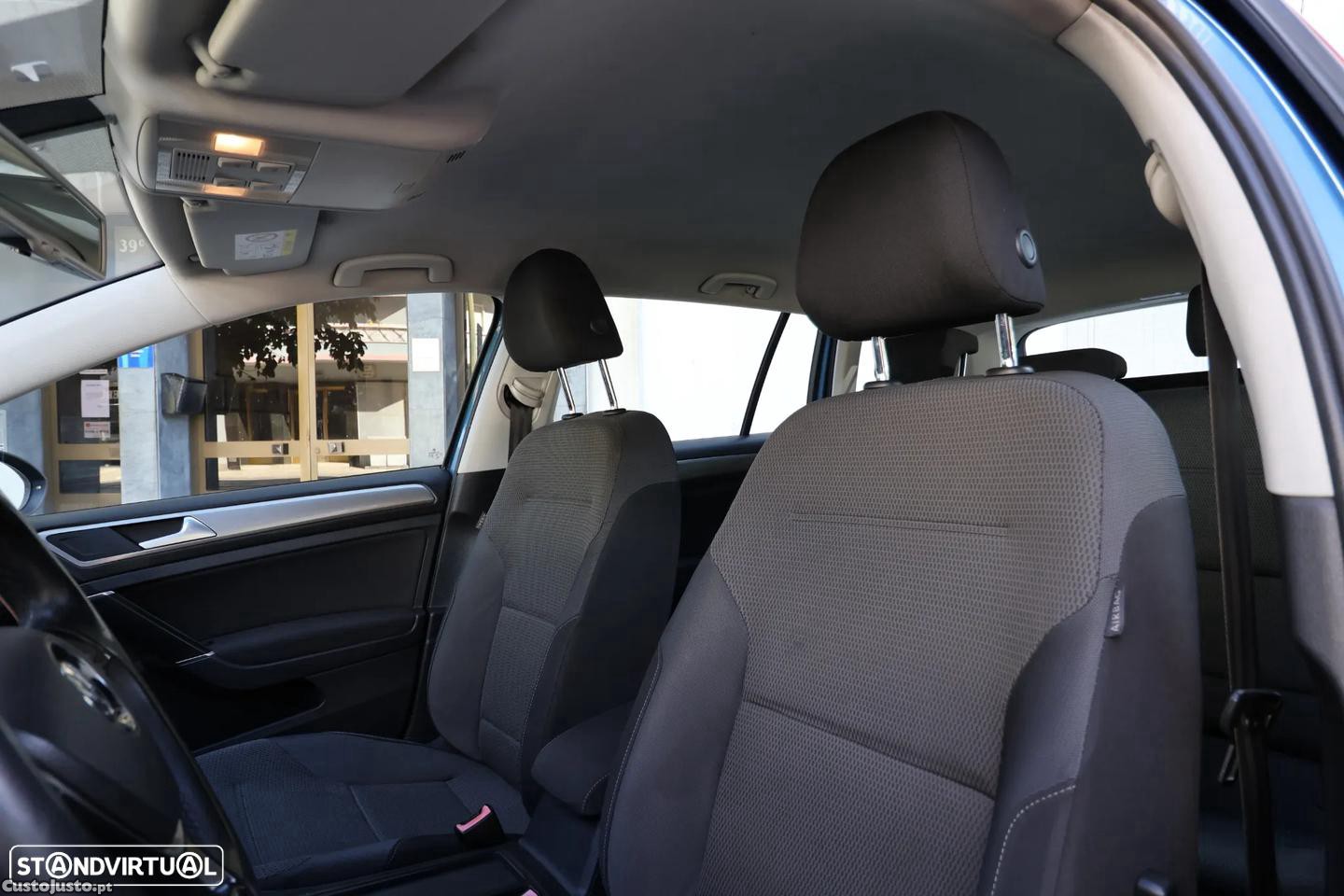 VW Golf Variant 1.6 TDI GPS Edition — fotografia 4
