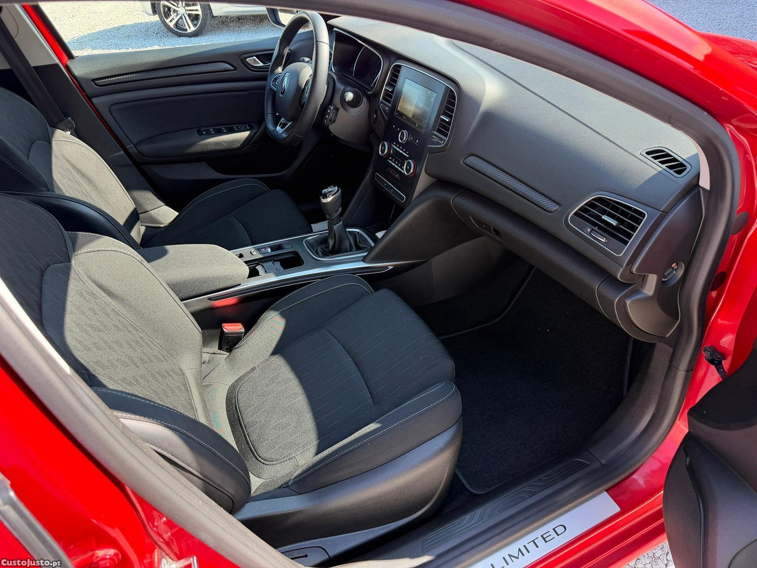 Renault Mégane 1.5 Blue dCi Limited J17 — fotografia 4