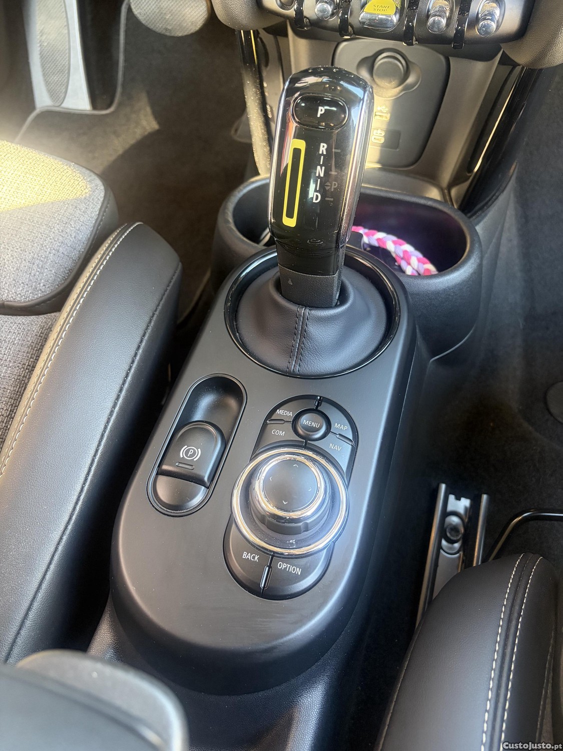 MINI Cooper Essential — fotografia 9