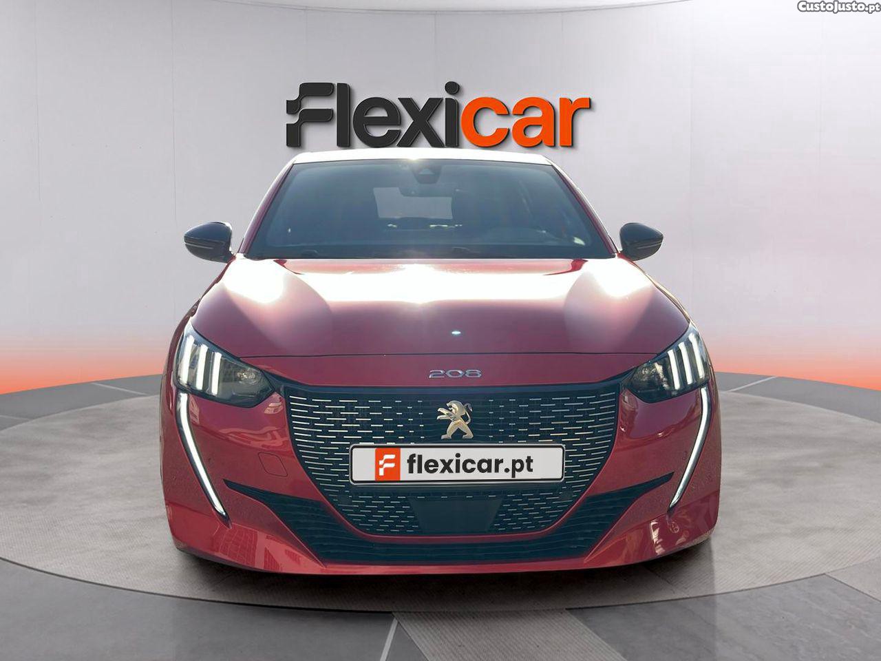 Peugeot 208 1.2 PureTech GT Pack EAT8 - 21 foto 2