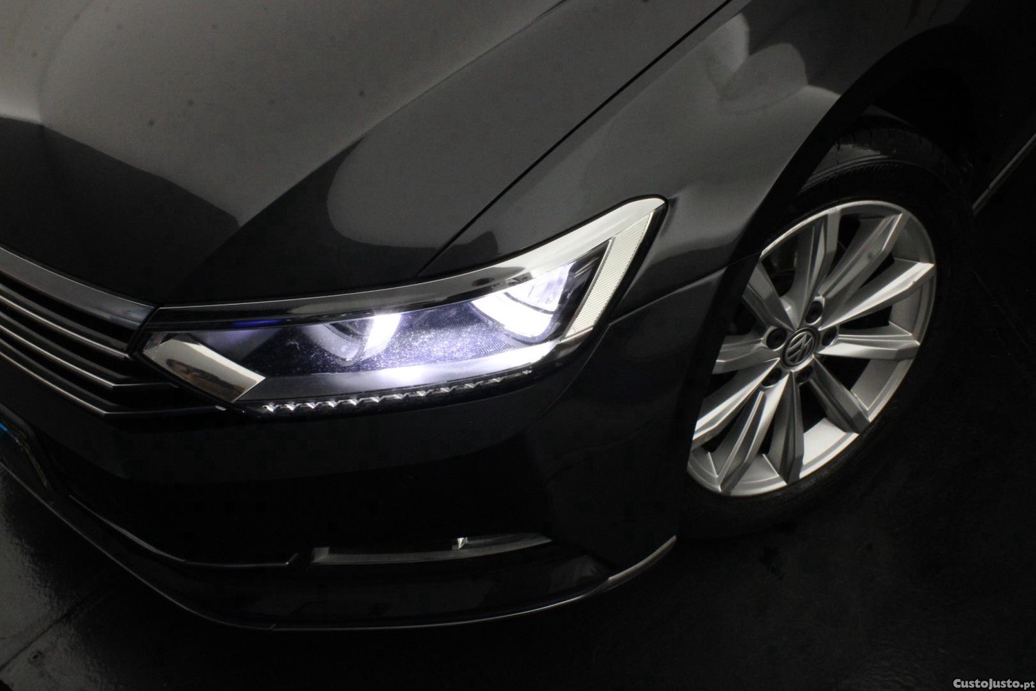 Volkswagen Passat VARIANT 2.0 TDI HIGHLINE DSG (AUTO) — fotografia 3