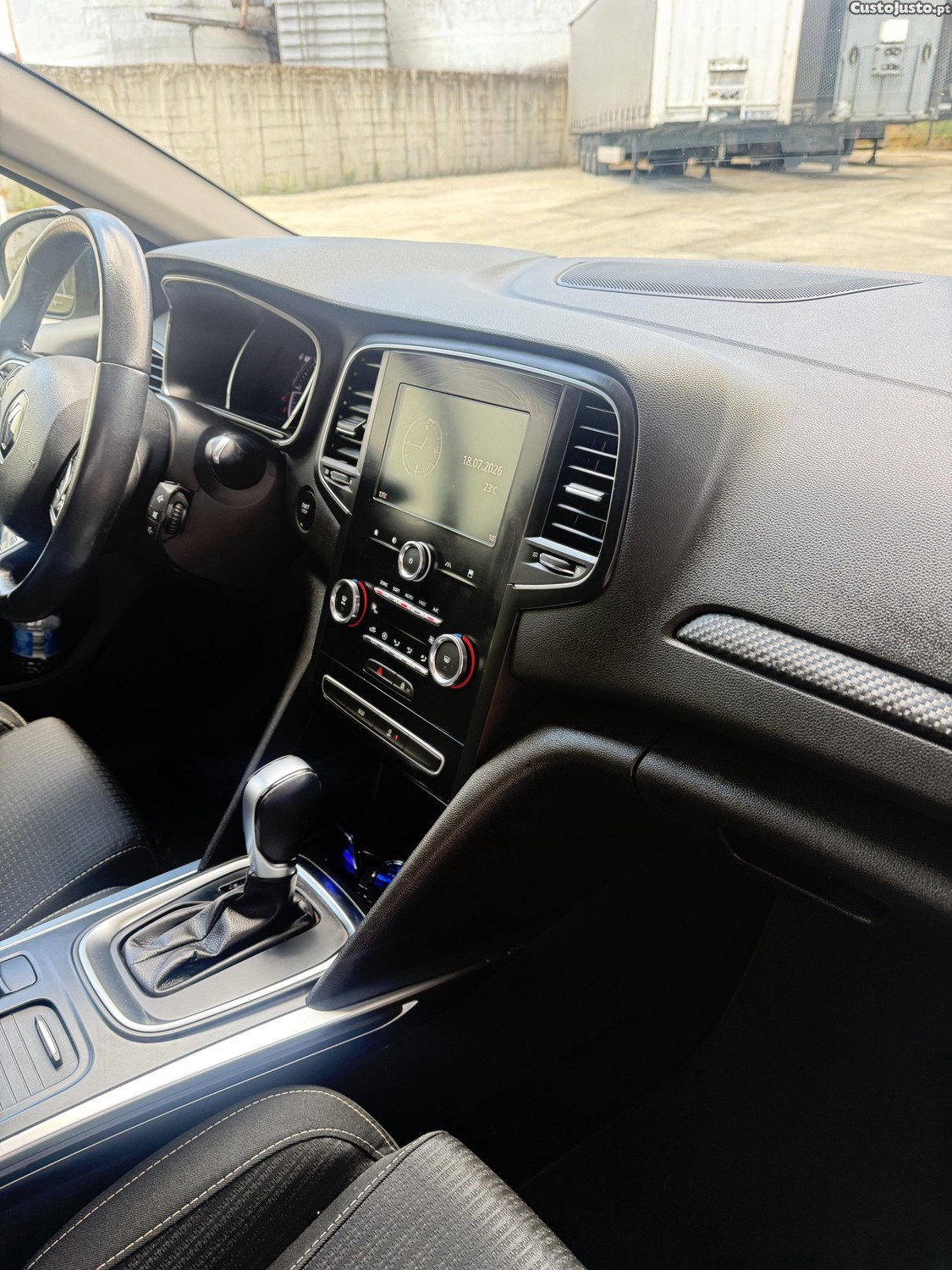 Renault Mégane IV 1.5 dCi 110 cv EDC2018 — fotografia 8