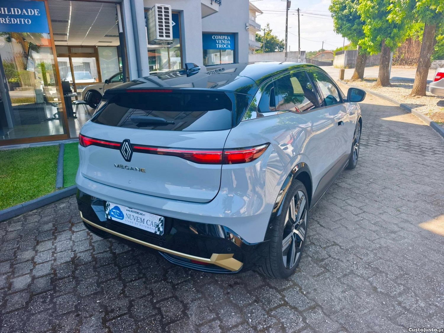 Renault Mégane E-Tech 60 EV Iconic 218 CV´s — fotografia 7