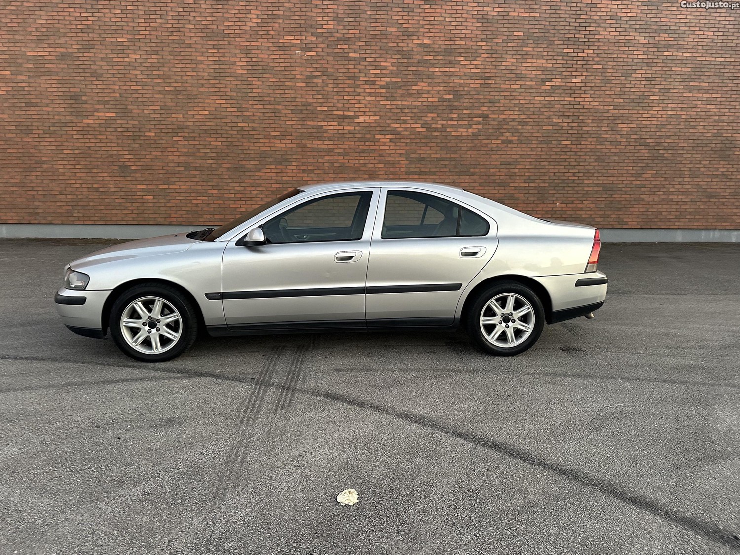 Volvo S60 2.4 D5 163cv - 03 foto 4