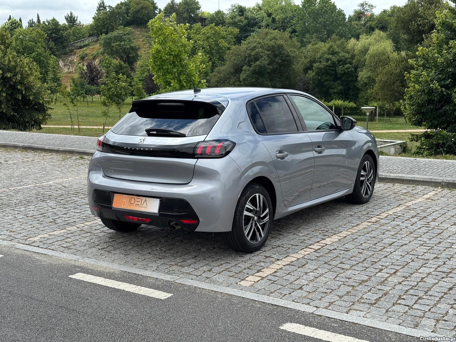 Peugeot 208 1.2 Allure Pack — fotografia 7