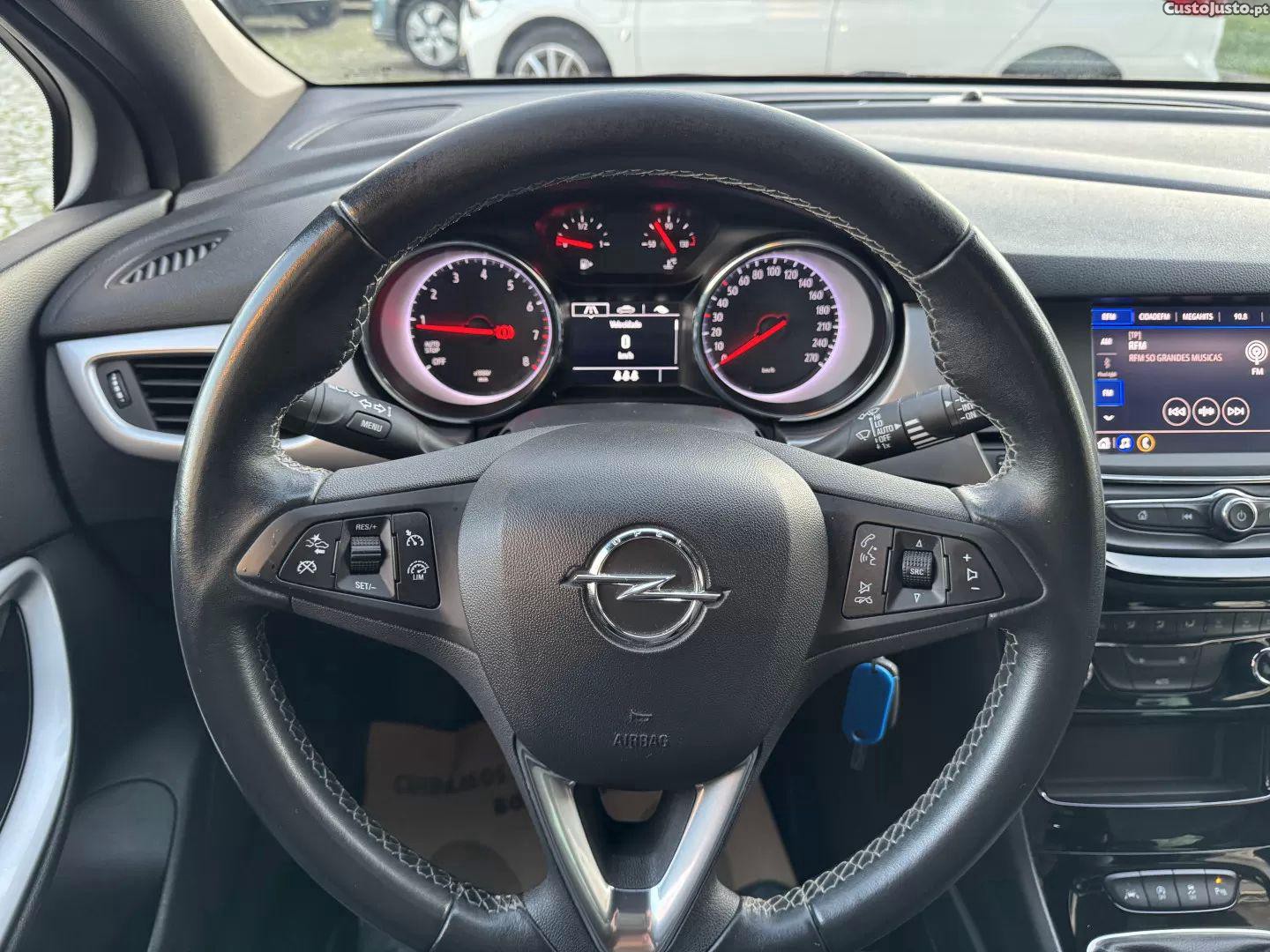 Opel Astra 1.2 t gs line — fotografia 9