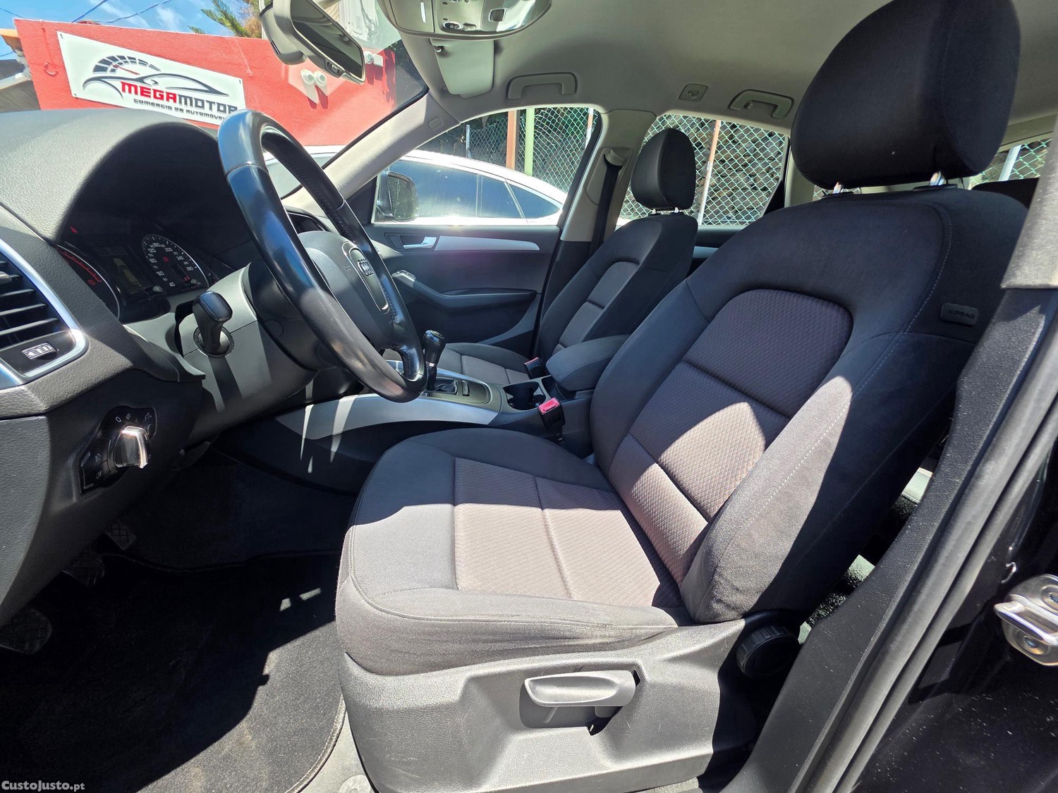 Audi Q5 2.0 TDI QUATTRO ULTRA 170CV — fotografia 24