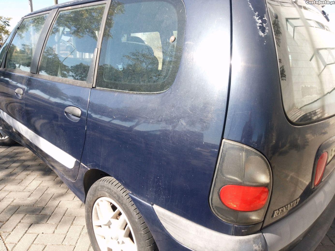 Renault Espace 2.2 diesel — fotografia 8