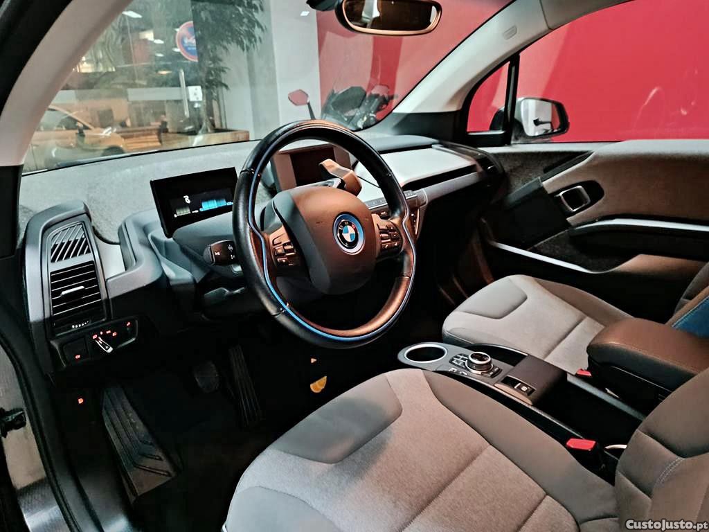 BMW i3 REX 94Ah Híbrido (Eléctrico e motor a gasolina) — fotografia 8