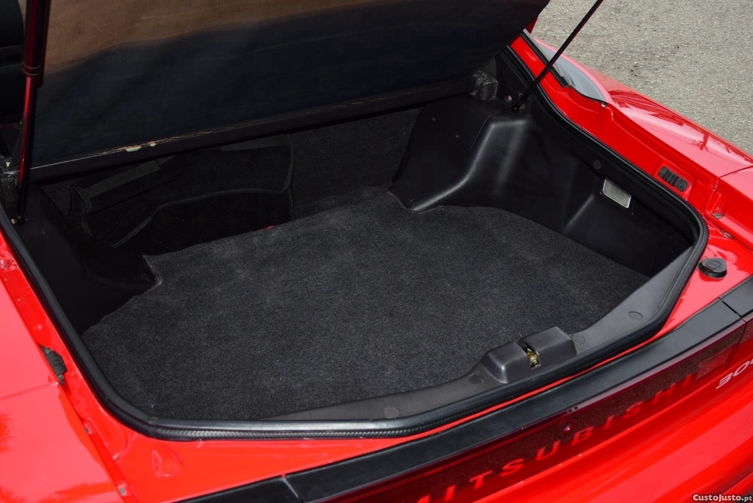 Mitsubishi 3000 GT Coupé — fotografia 2