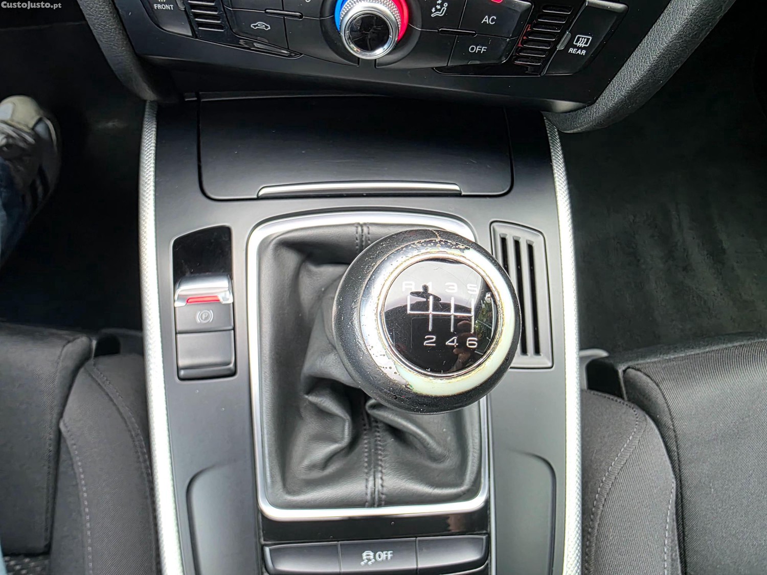 Audi A4 AVANT 2.0 TDI ULTRA 177CV — fotografia 15